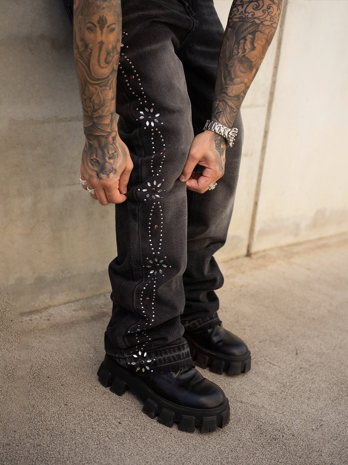 Embellish Pattern Denim - Black