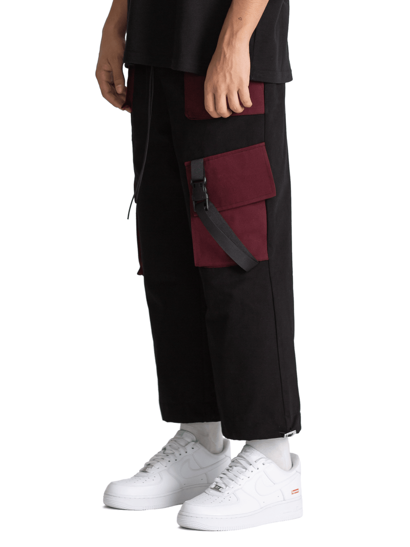 Cropped Cargo Pants - Black / Red
